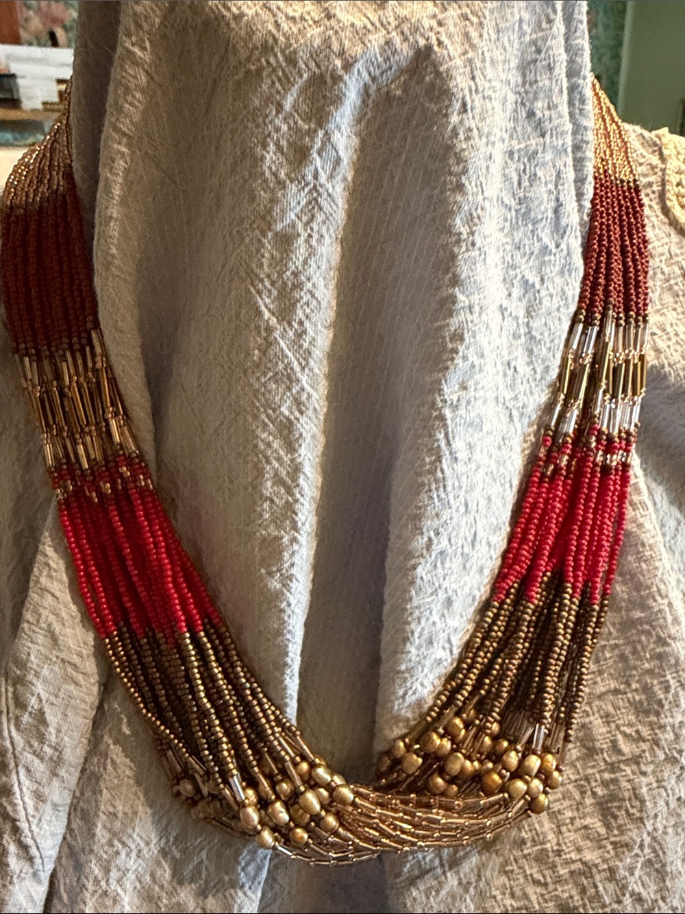 VTG 30 Strand Southwest Inspired Red, Copper, Bronze, Rust, Clear Beads w/Pearls